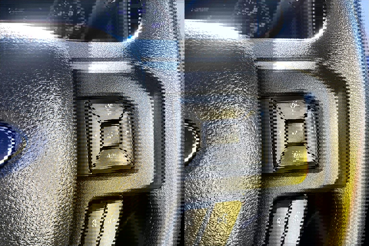 Used 2022 Ford F350 XLT w/ XLT Premium Package image 16