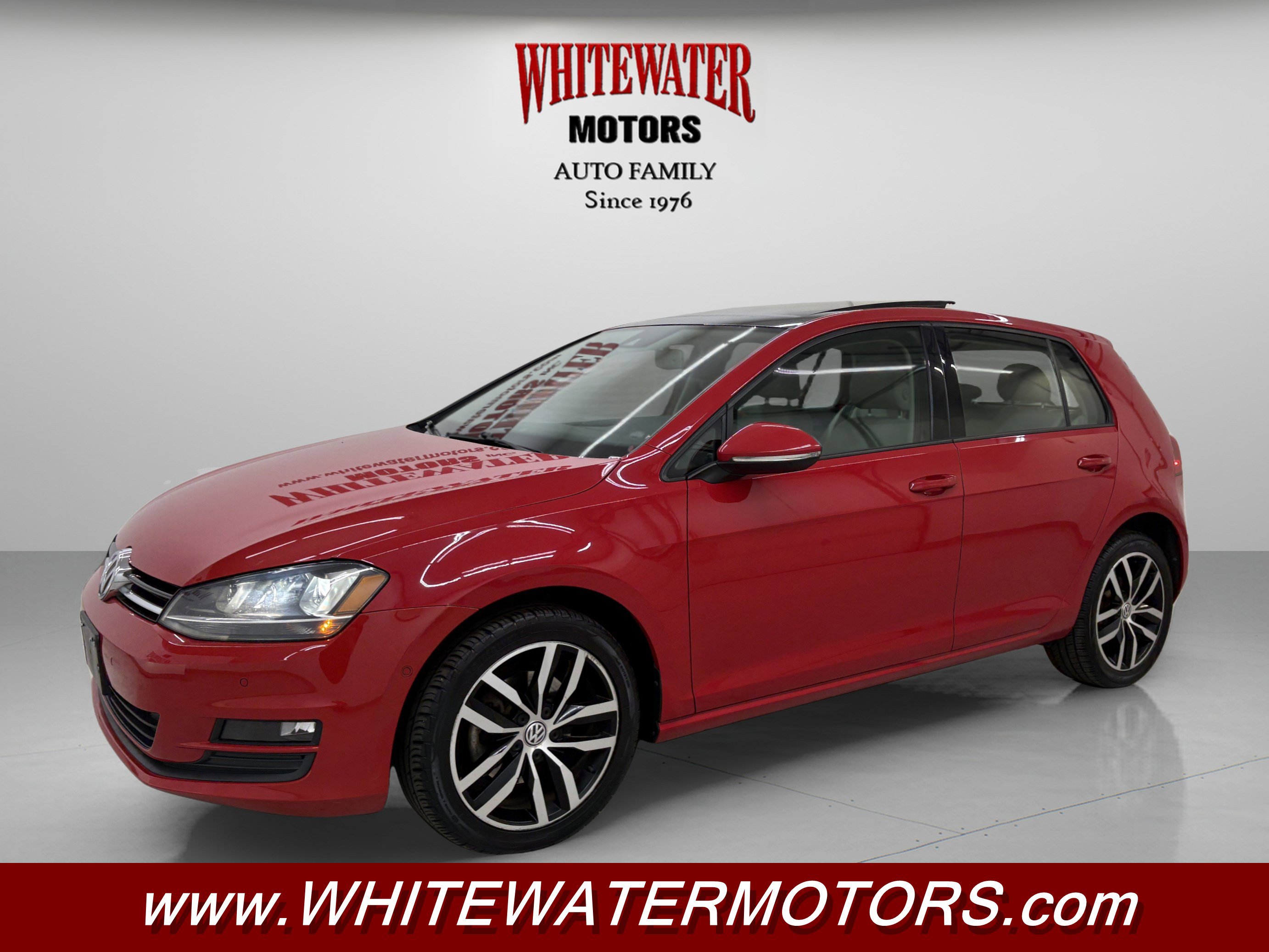 Used 2016 Volkswagen Golf SE w/ Lighting Package