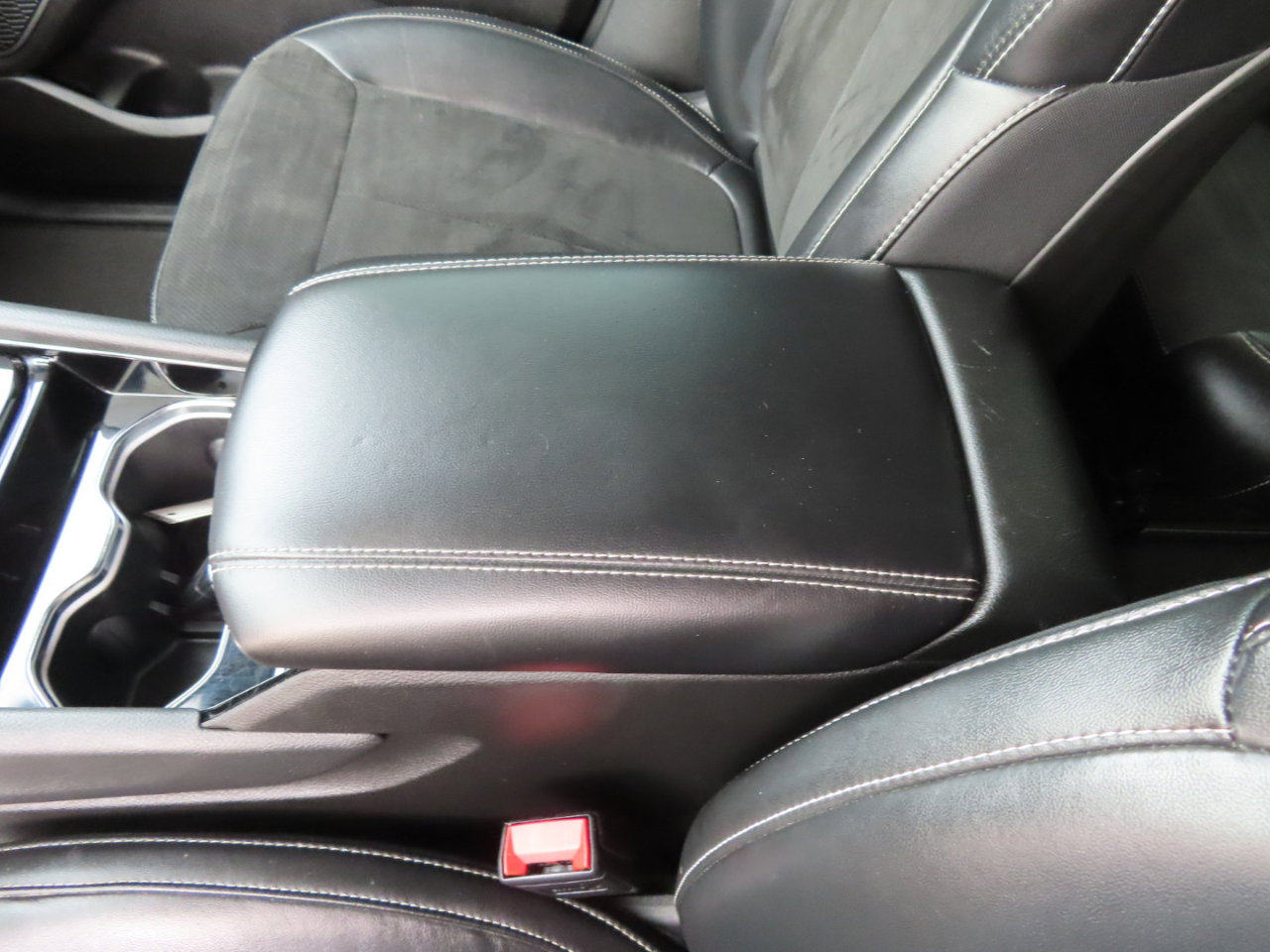 Used 2021 Jeep Grand Cherokee L Laredo image 35