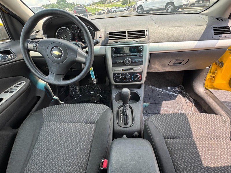 Used 2009 Chevrolet Cobalt LT w/ Preferred Equipment Group FWD image 12
