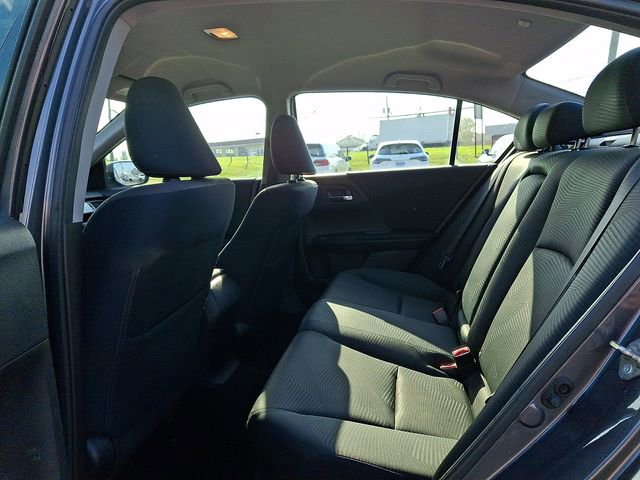 Used 2017 Honda Accord LX image 10