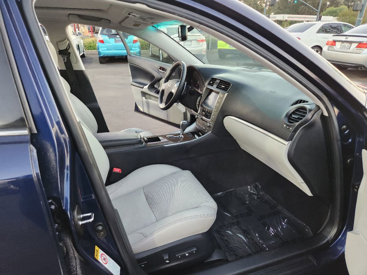 Used 2011 Lexus IS 250 image 13