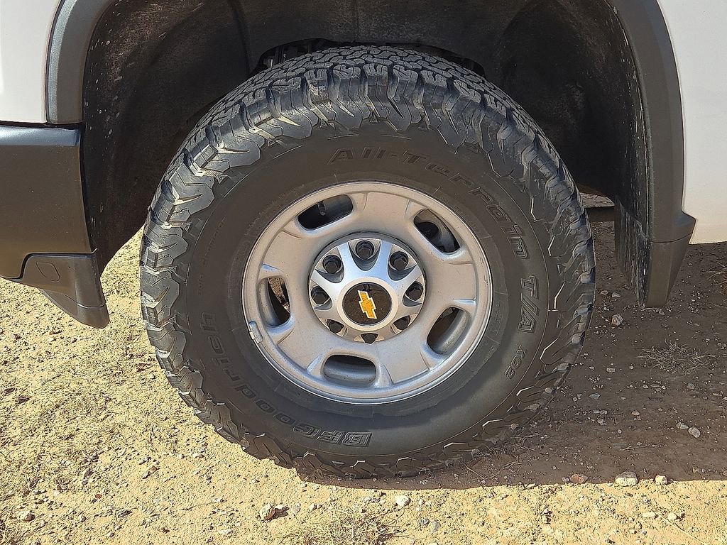 Used 2020 Chevrolet Silverado 2500 W/T w/ WT Convenience Package image 11