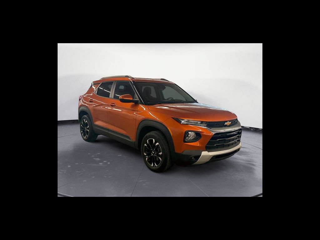 Used 2022 Chevrolet TrailBlazer LT w/ Driver Confidence Package AWD/4WD image 8