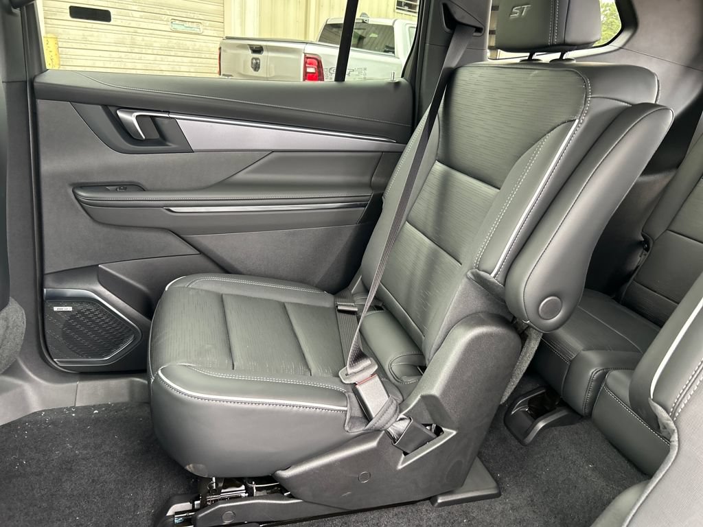 New 2026 Buick Enclave Sport Touring w/ Power Package FWD image 26