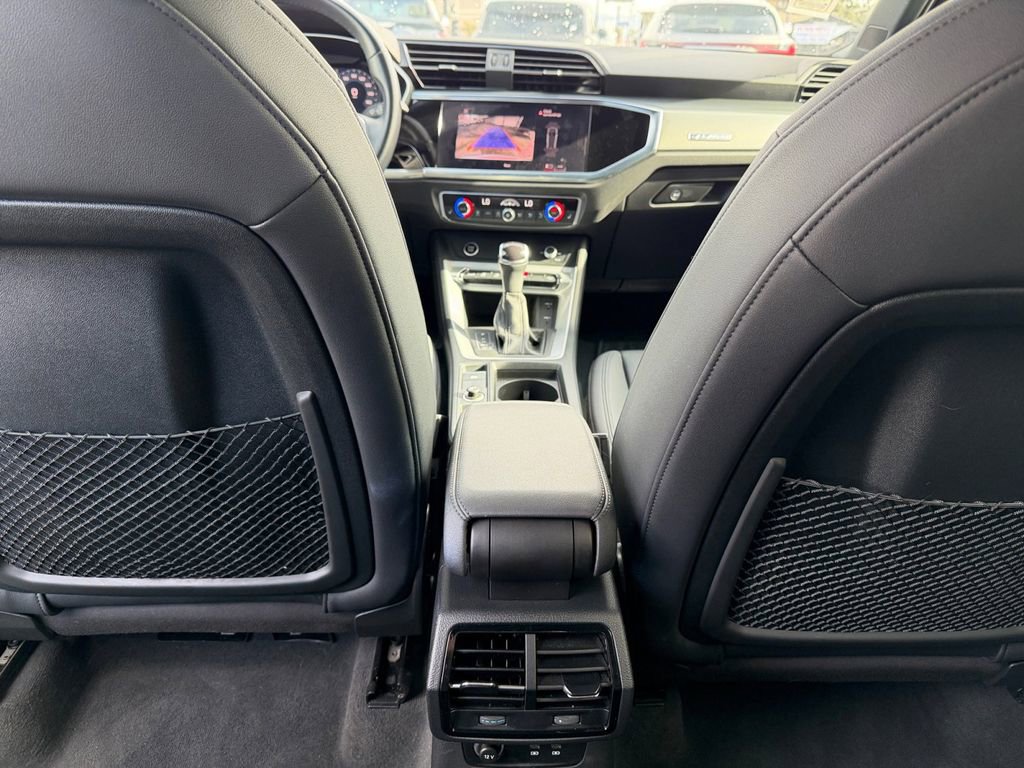 Used 2022 Audi Q3 2.0T Premium image 28