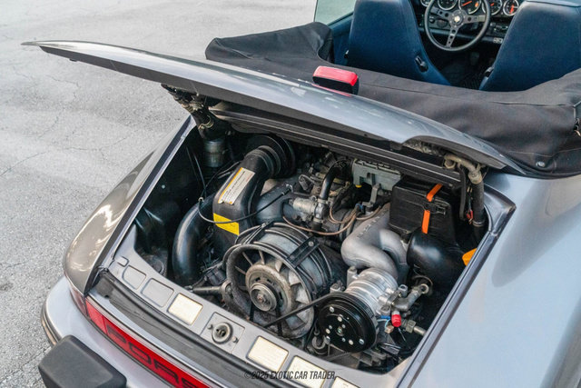 Used 1986 Porsche 911 Carrera RWD image 18