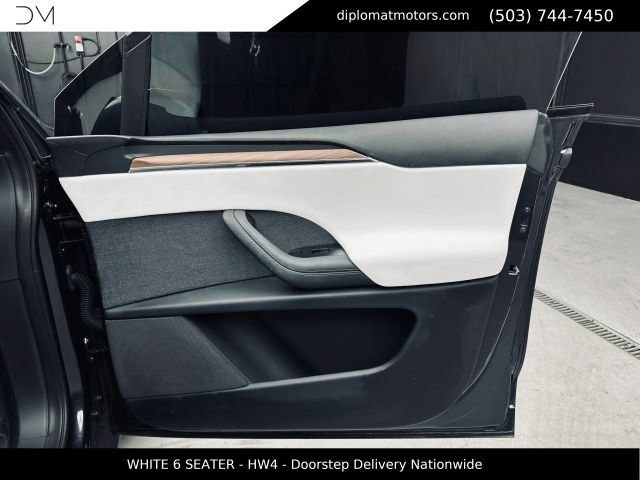 Used 2025 Tesla Model X AWD/4WD image 27