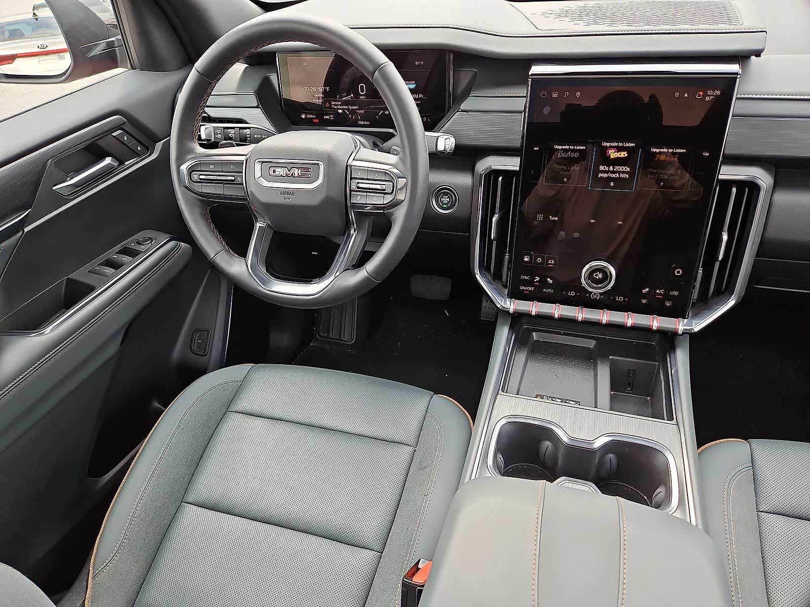 Used 2024 GMC Acadia AT4 AWD/4WD image 10