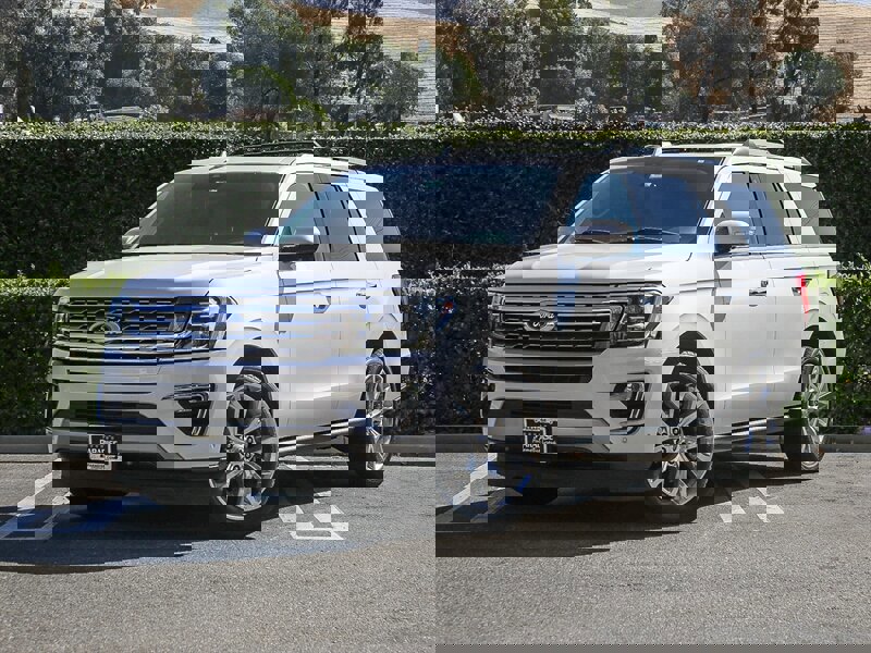 Used 2018 Ford Expedition Limited w/ Equipment Group 302A