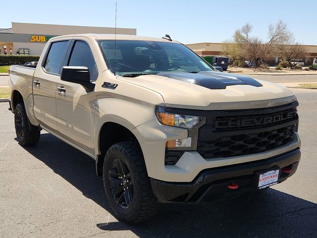 Used 2023 Chevrolet Silverado 1500 Custom Trail Boss w/ LPO, Dark Essentials Package image 6