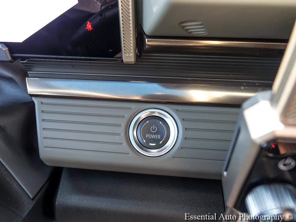 Used 2025 GMC Hummer EV 2X AWD/4WD image 17