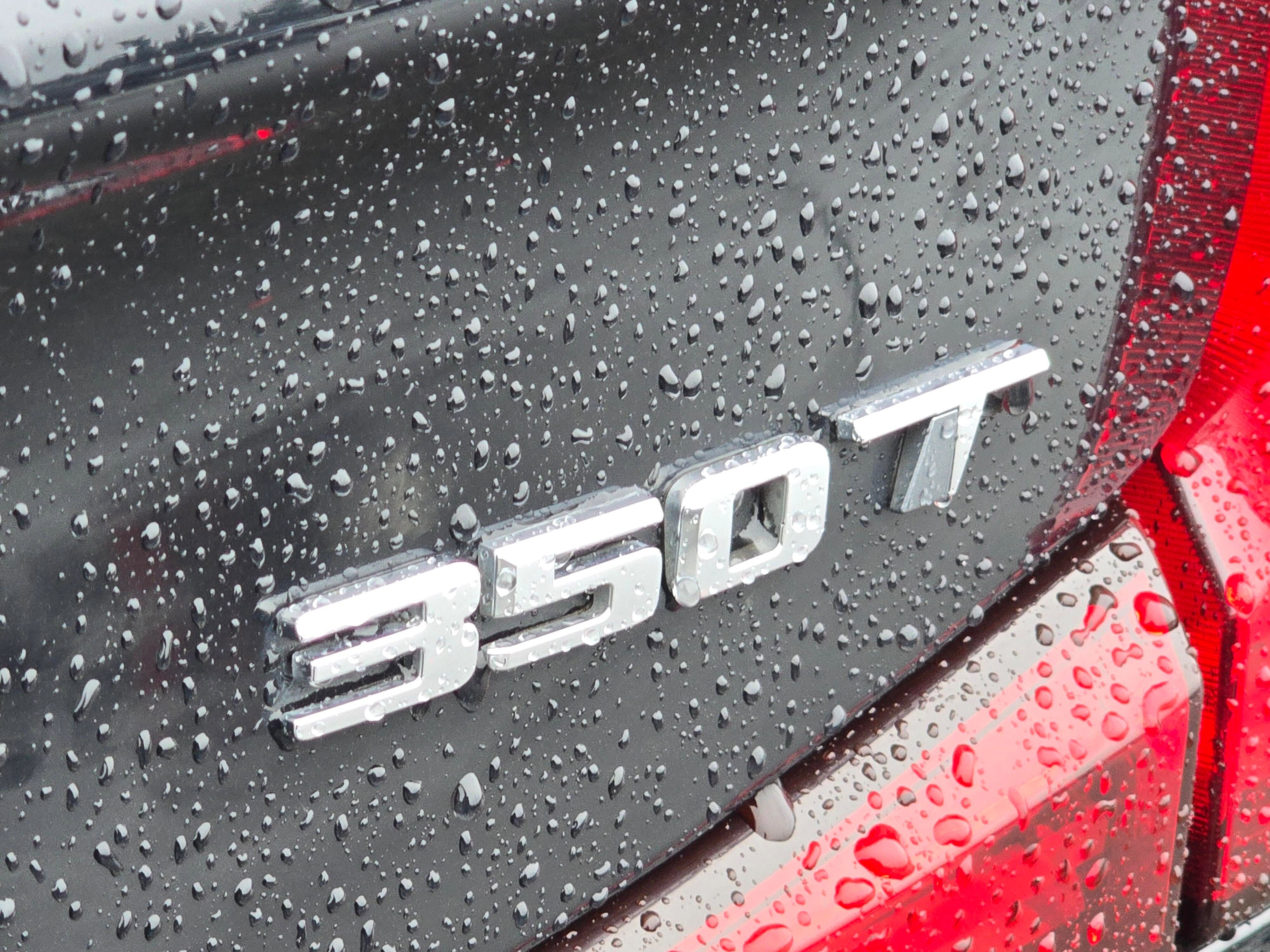 Used 2020 Cadillac XT4 Premium Luxury image 10