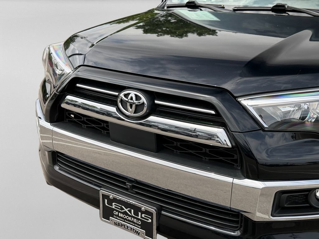 Used 2023 Toyota 4Runner Limited AWD/4WD image 11