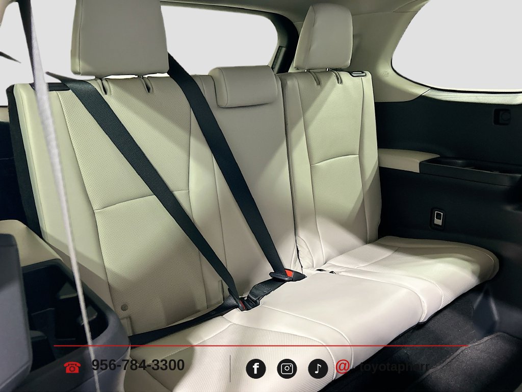New 2026 Toyota Grand Highlander FWD image 27