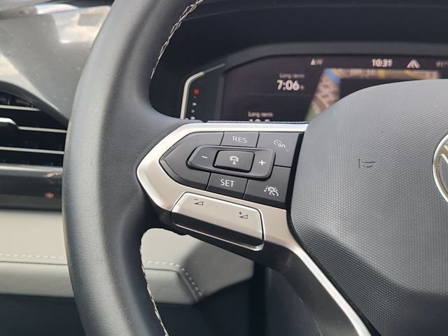 Used 2022 Volkswagen Taos SEL AWD/4WD image 29