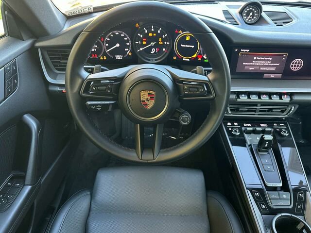 Used 2024 Porsche 911 Carrera 4S image 17