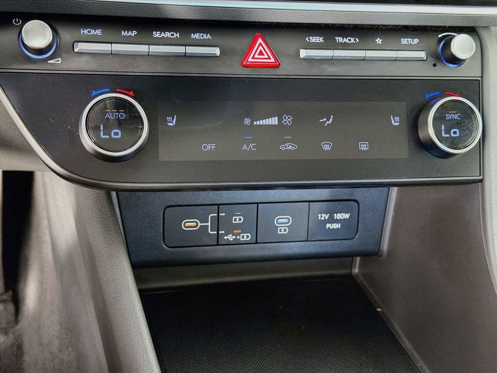 Used 2025 Hyundai Sonata SEL FWD image 20