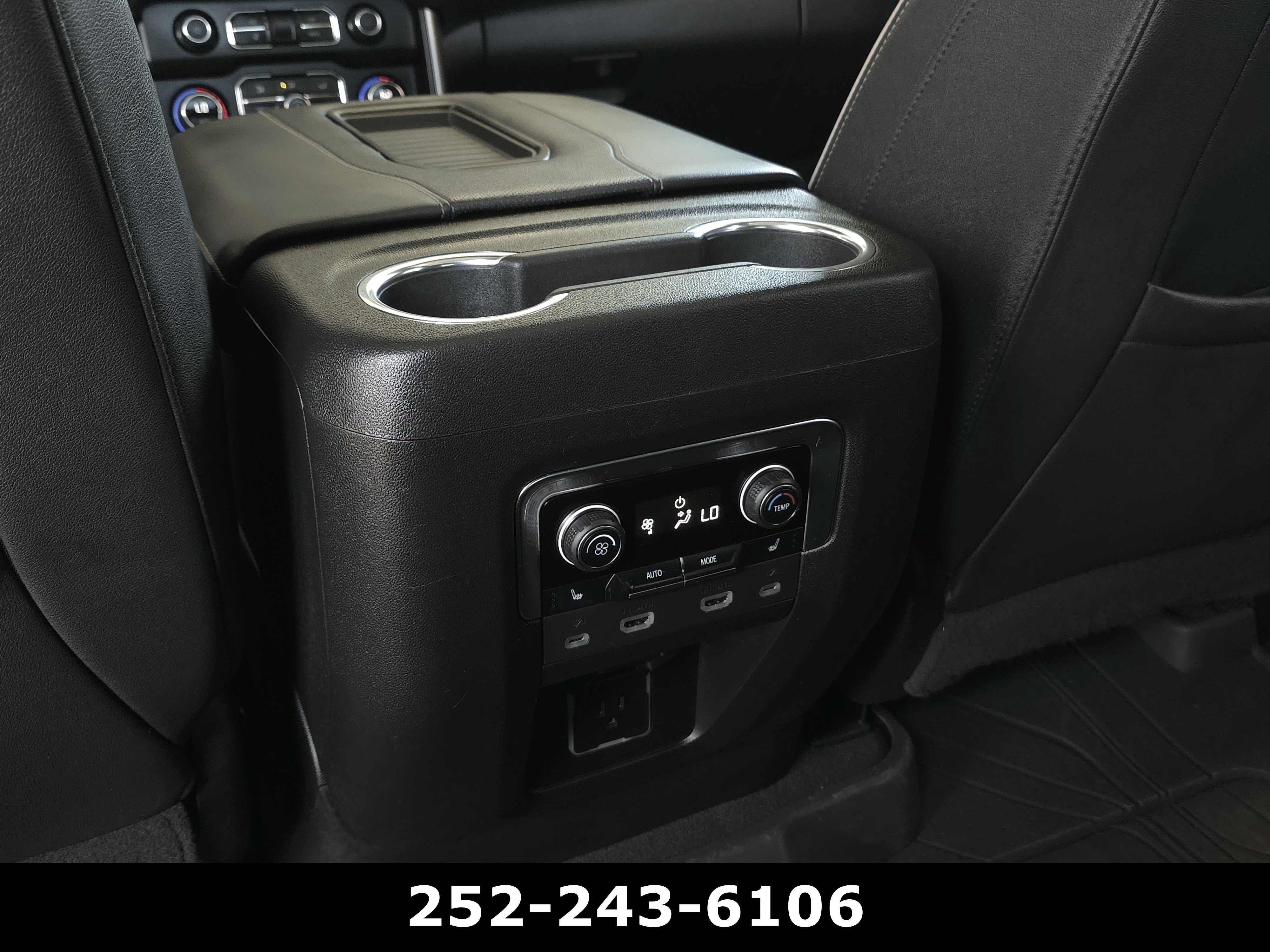 Used 2023 Chevrolet Tahoe Premier w/ Premium Package 2 RWD image 43