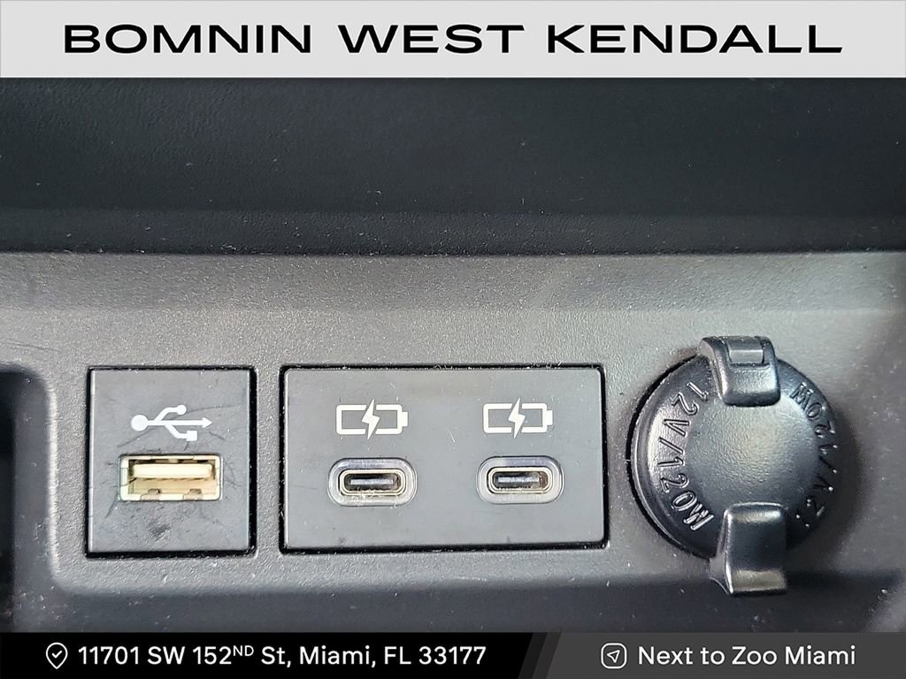 Used 2023 Toyota Highlander Limited image 20