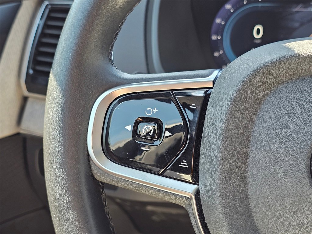 Used 2025 Volvo XC90 T8 Ultra w/ Protection Package image 22