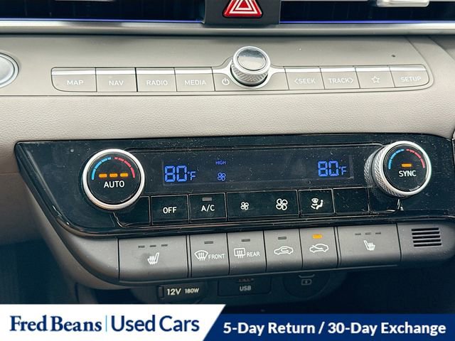 Used 2024 Hyundai Elantra SEL w/ Convenience Package image 17