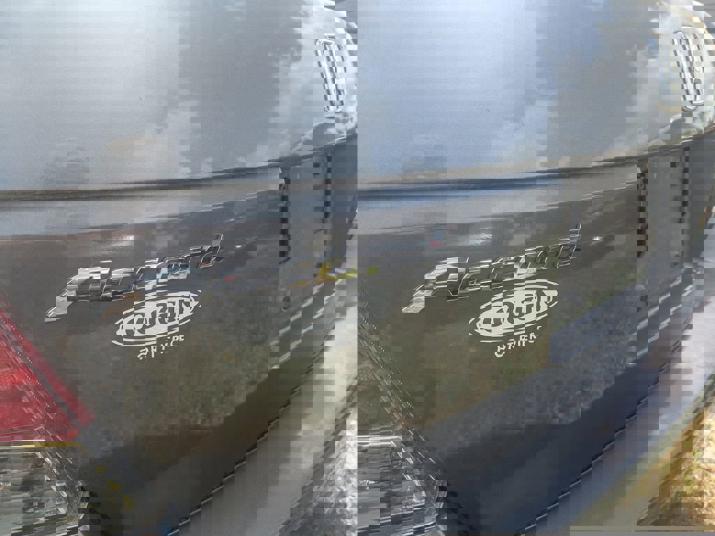 Used 2010 Honda Accord EX-L image 7