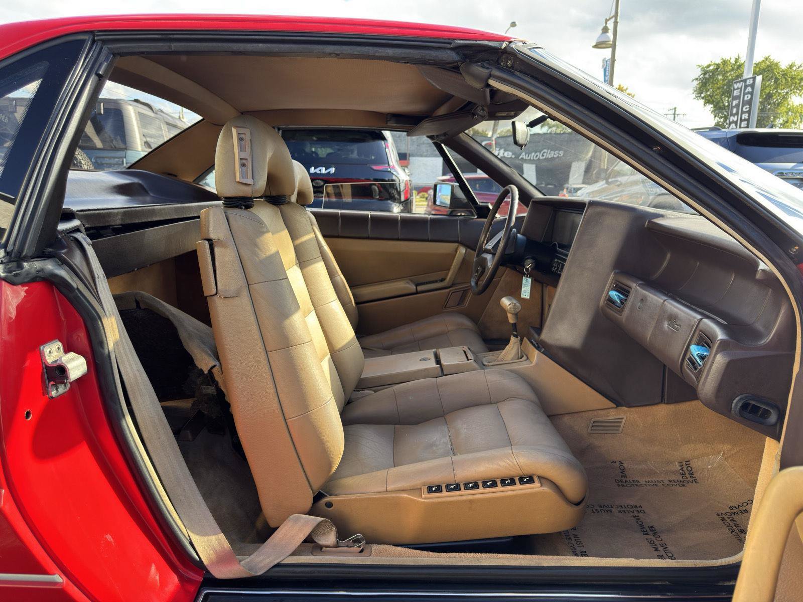 Used 1988 Cadillac Allante FWD image 16