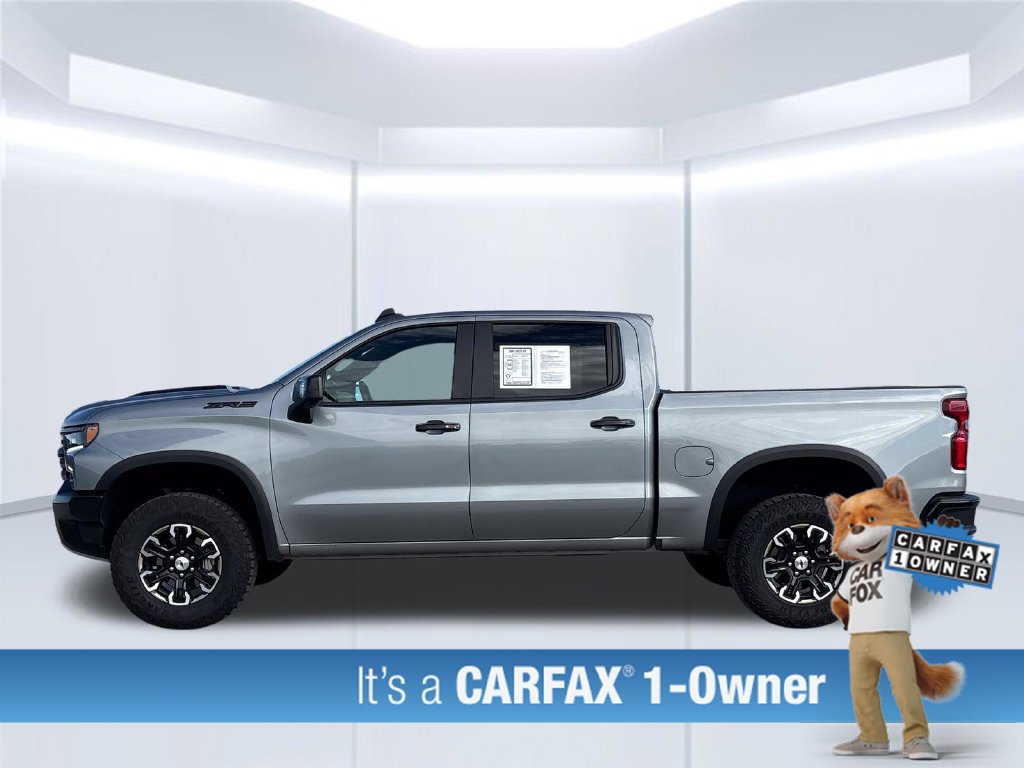 Used 2023 Chevrolet Silverado 1500 ZR2 w/ Technology Package AWD/4WD image 4