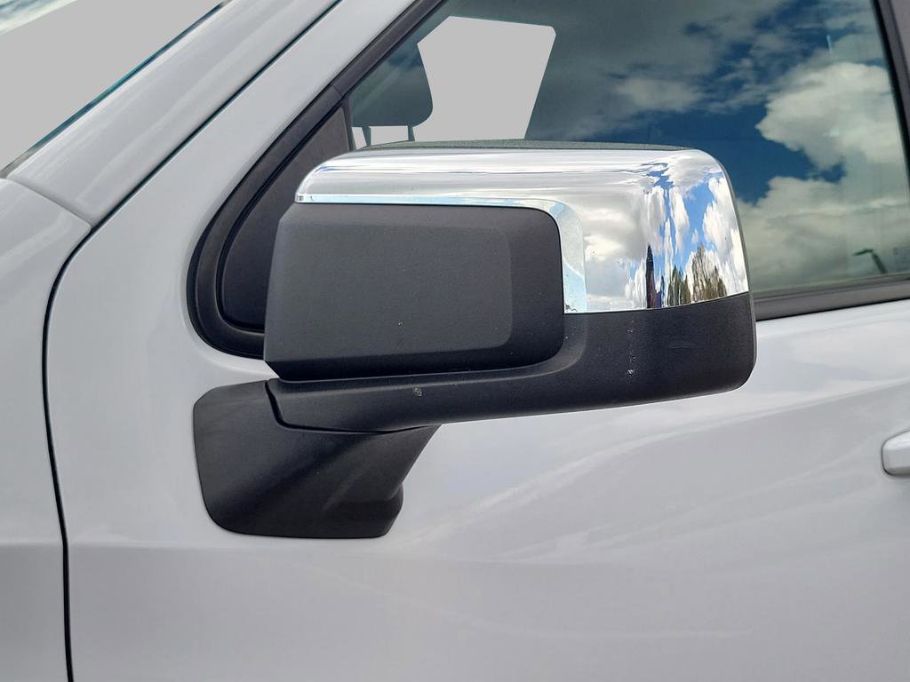 Used 2025 Chevrolet Silverado 1500 LT image 11