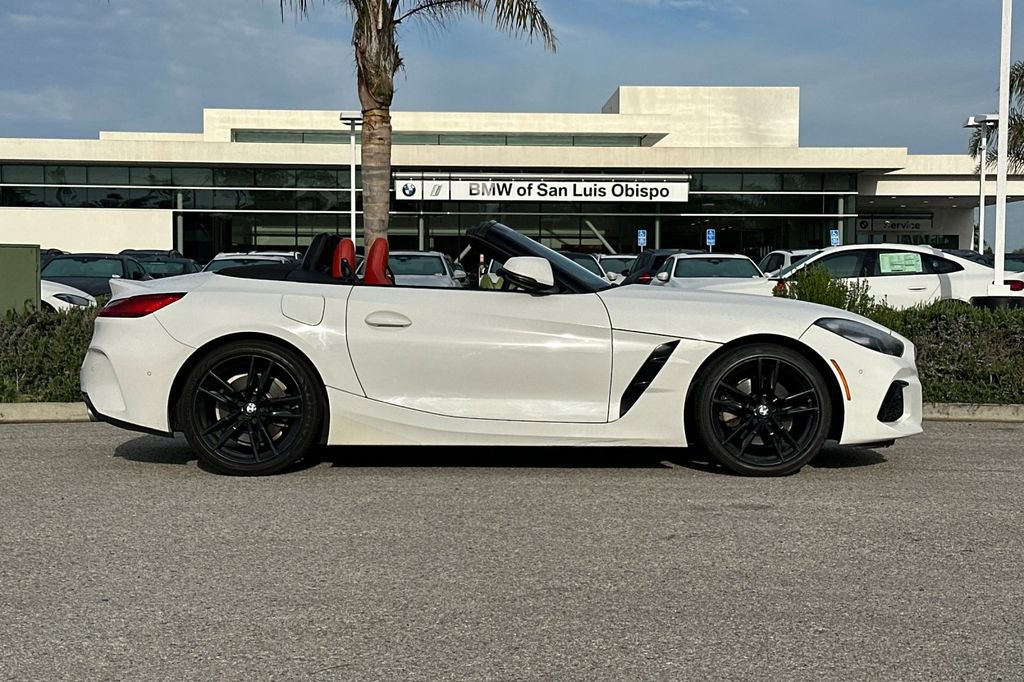 Used 2019 BMW Z4 sDrive30i w/ M Sport Package image 2