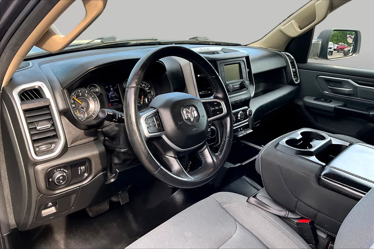 Used 2020 RAM 1500 Big Horn AWD/4WD image 16