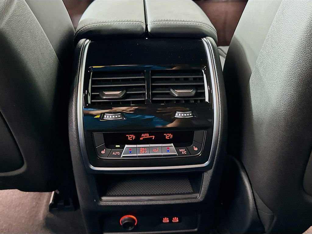 Certified 2024 BMW X5 xDrive40i w/ Premium Package image 26