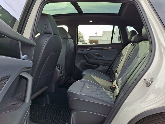 New 2026 Volkswagen Tiguan SEL R-Line image 5