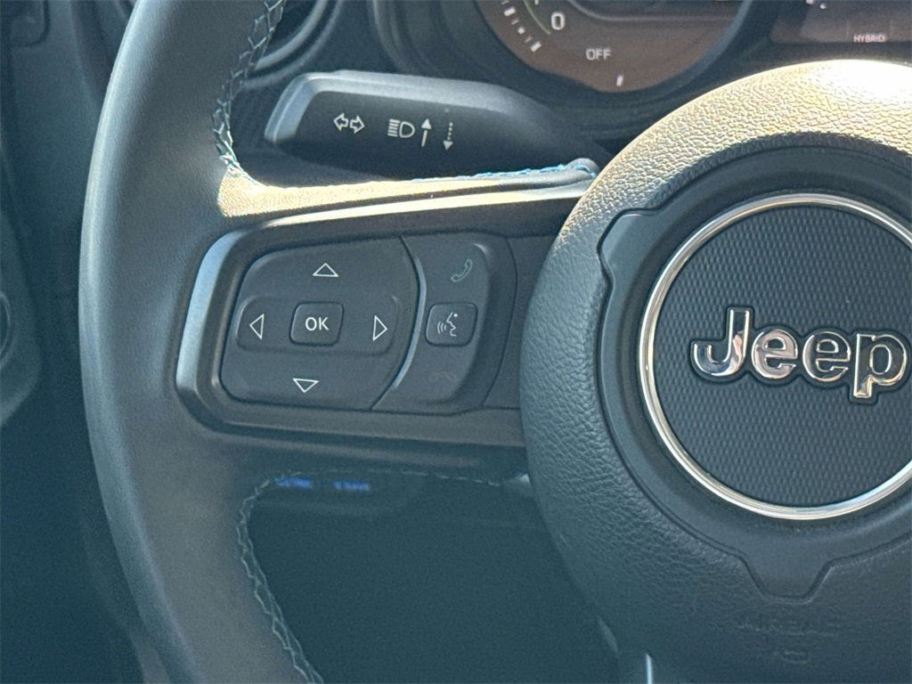 Used 2024 Jeep Wrangler Unlimited Rubicon 4xe image 17