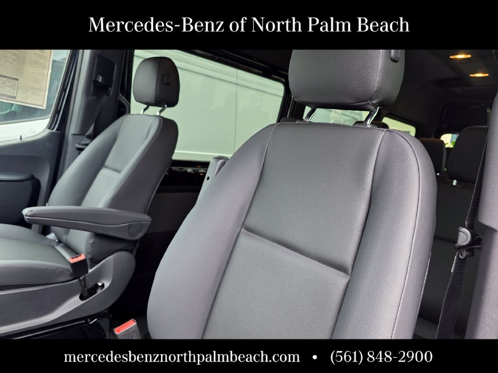 New 2026 Mercedes-Benz Sprinter 2500 image 8