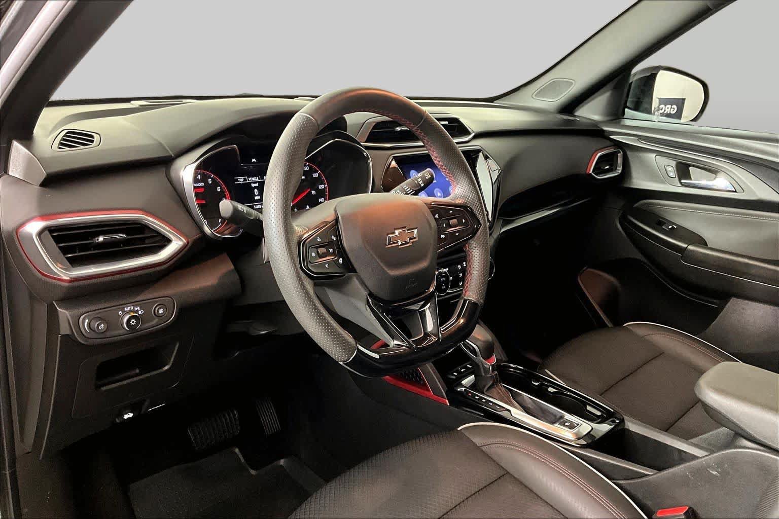 Certified 2023 Chevrolet TrailBlazer RS w/ Convenience Package FWD image 17