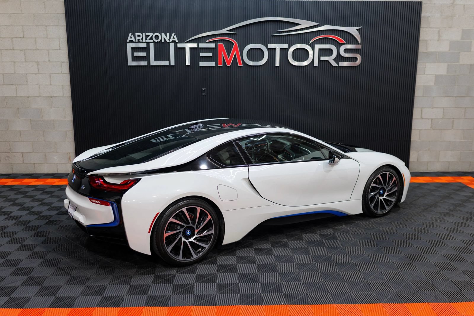 Used 2015 BMW i8 AWD/4WD image 35