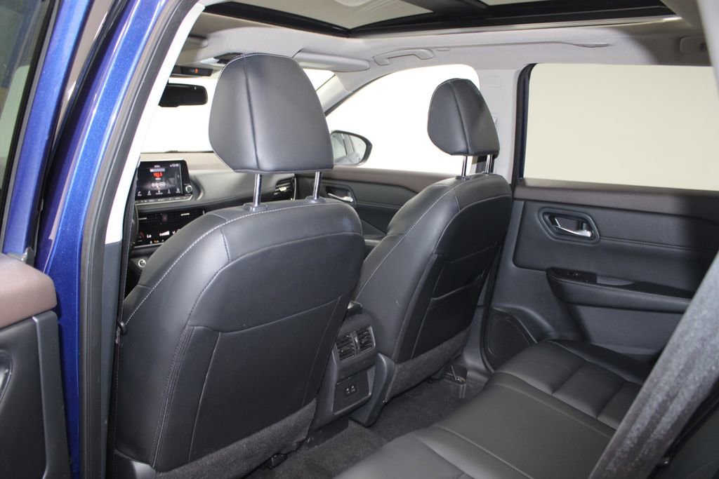 Used 2023 Nissan Rogue SL FWD image 24