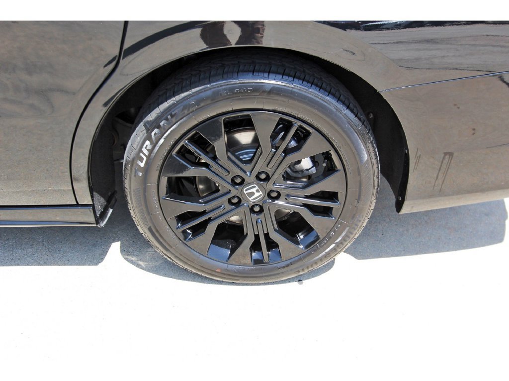 Used 2025 Honda Odyssey Sport-L image 6