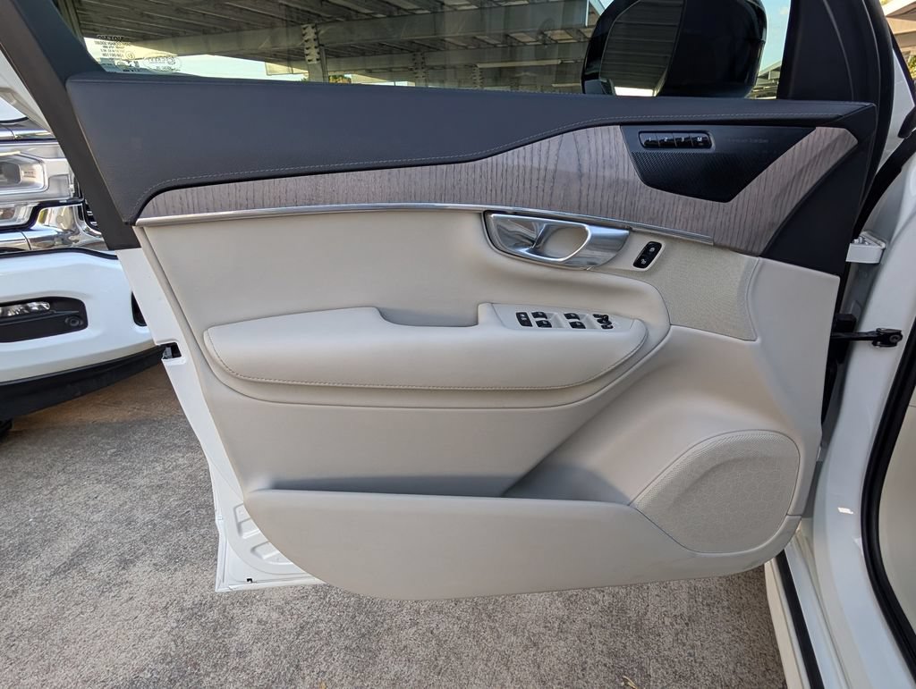 Used 2022 Volvo XC90 T6 Inscription w/ Advanced Package AWD/4WD image 17