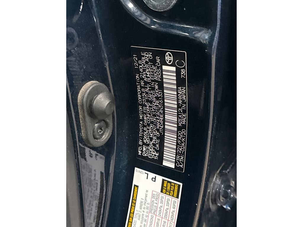 Used 2022 Toyota Corolla SE w/ SE Preferred Package image 13