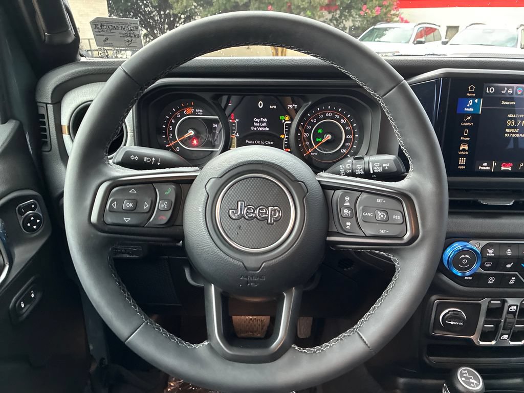 Used 2026 Jeep Wrangler Unlimited Sport AWD/4WD image 15
