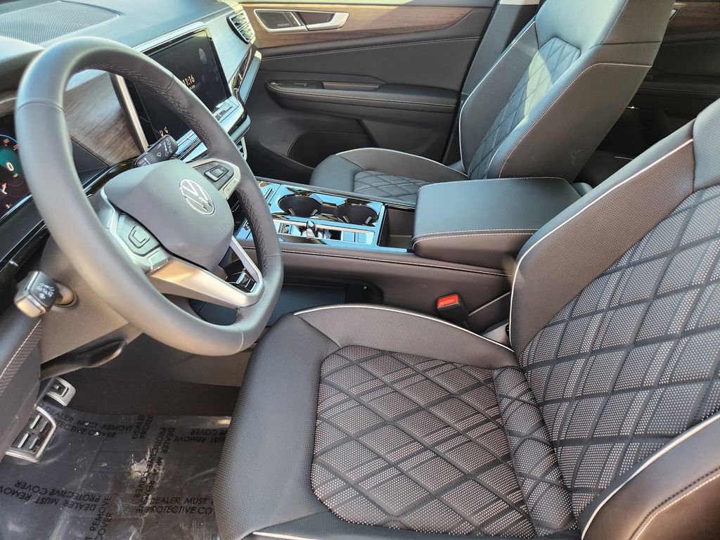 New 2026 Volkswagen Atlas SEL Premium R-Line image 3