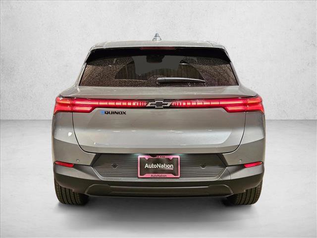 New 2026 Chevrolet Equinox EV LT w/ Midnight Package image 8