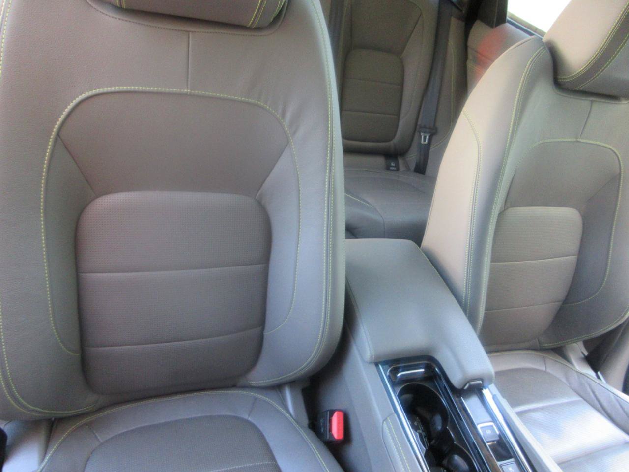 Used 2019 Jaguar F-PACE R-Sport AWD/4WD image 31