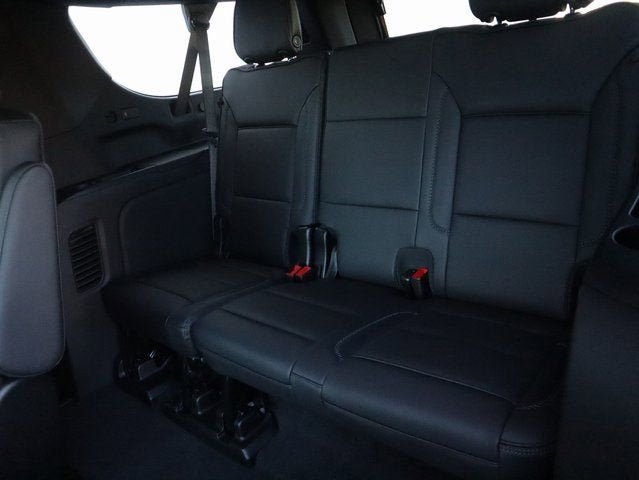 New 2026 GMC Yukon XL Denali w/ Sun & Power Step Package AWD/4WD image 17