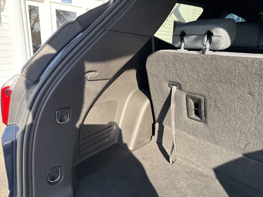 Certified 2023 Buick Enclave Essence image 37