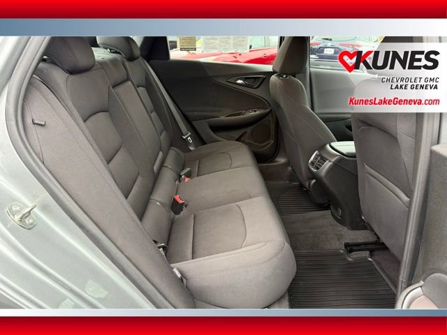 Used 2023 Chevrolet Malibu LT w/ Sport Edition image 16