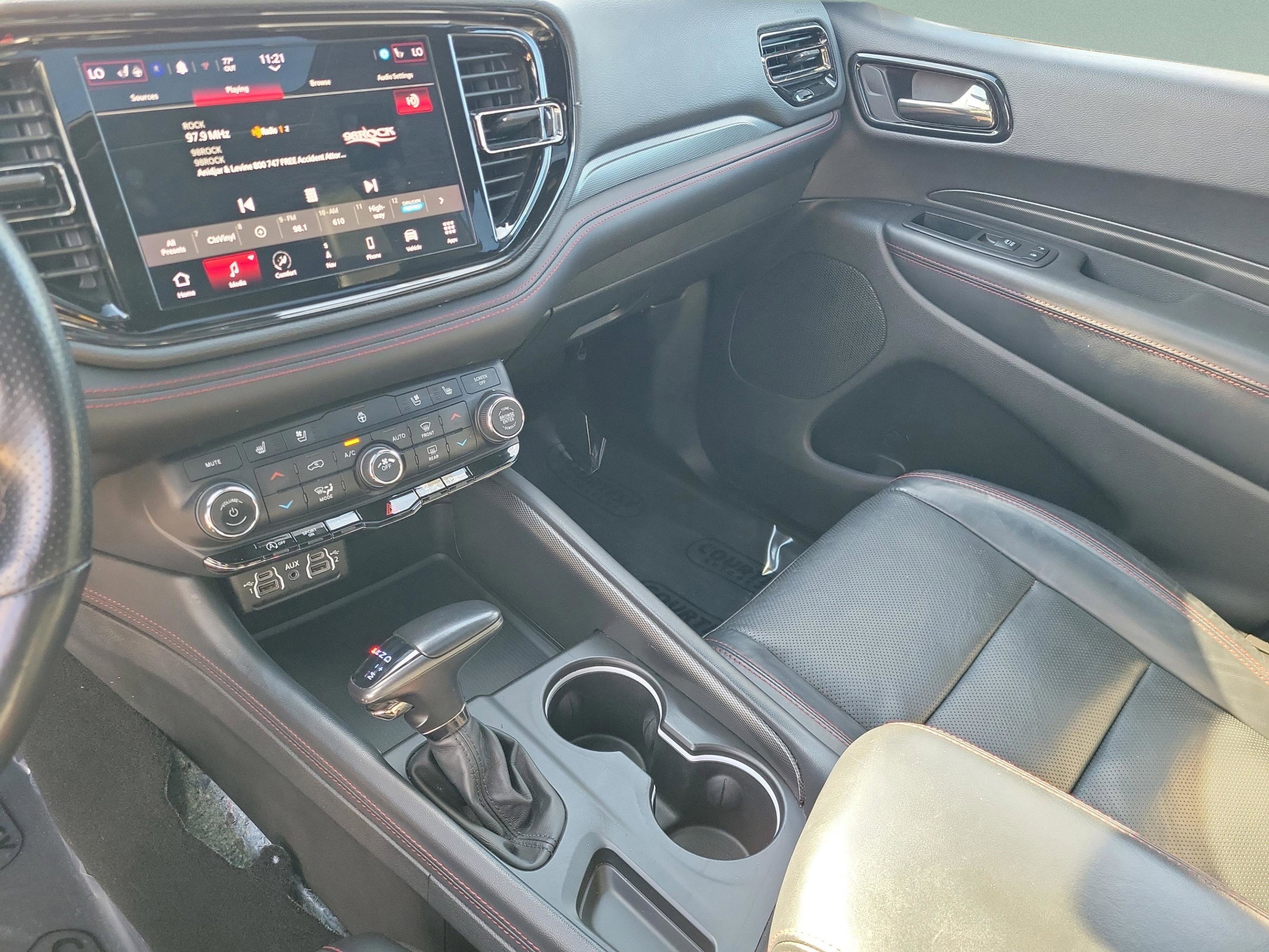 Used 2024 Dodge Durango GT image 36